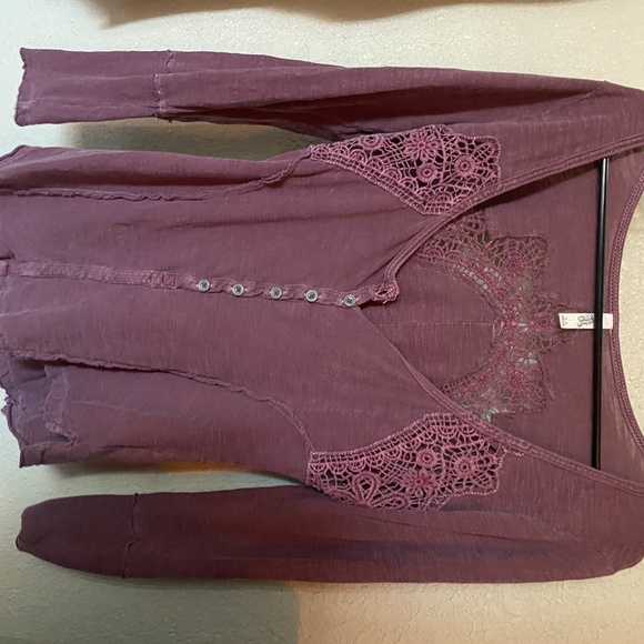 Free People Mid Sleeve Bundle Shirts | Size S - Picture 2 of 7